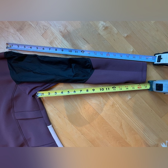 🍆🏃‍♀️Nike Running Division Breathable Crewneck—Eggplant Purple-Black-Peach | M - Picture 10 of 17